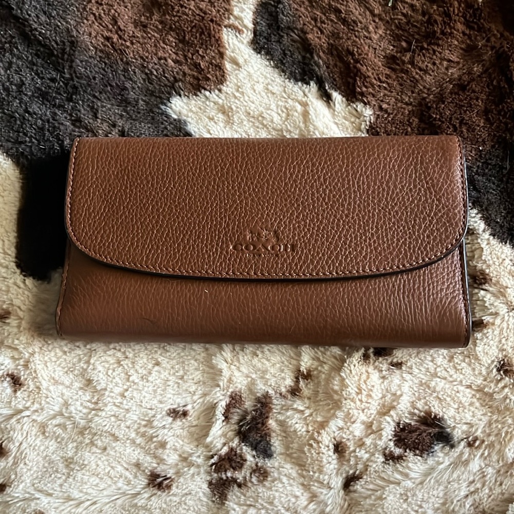Coach brown wallet w/ pen holder